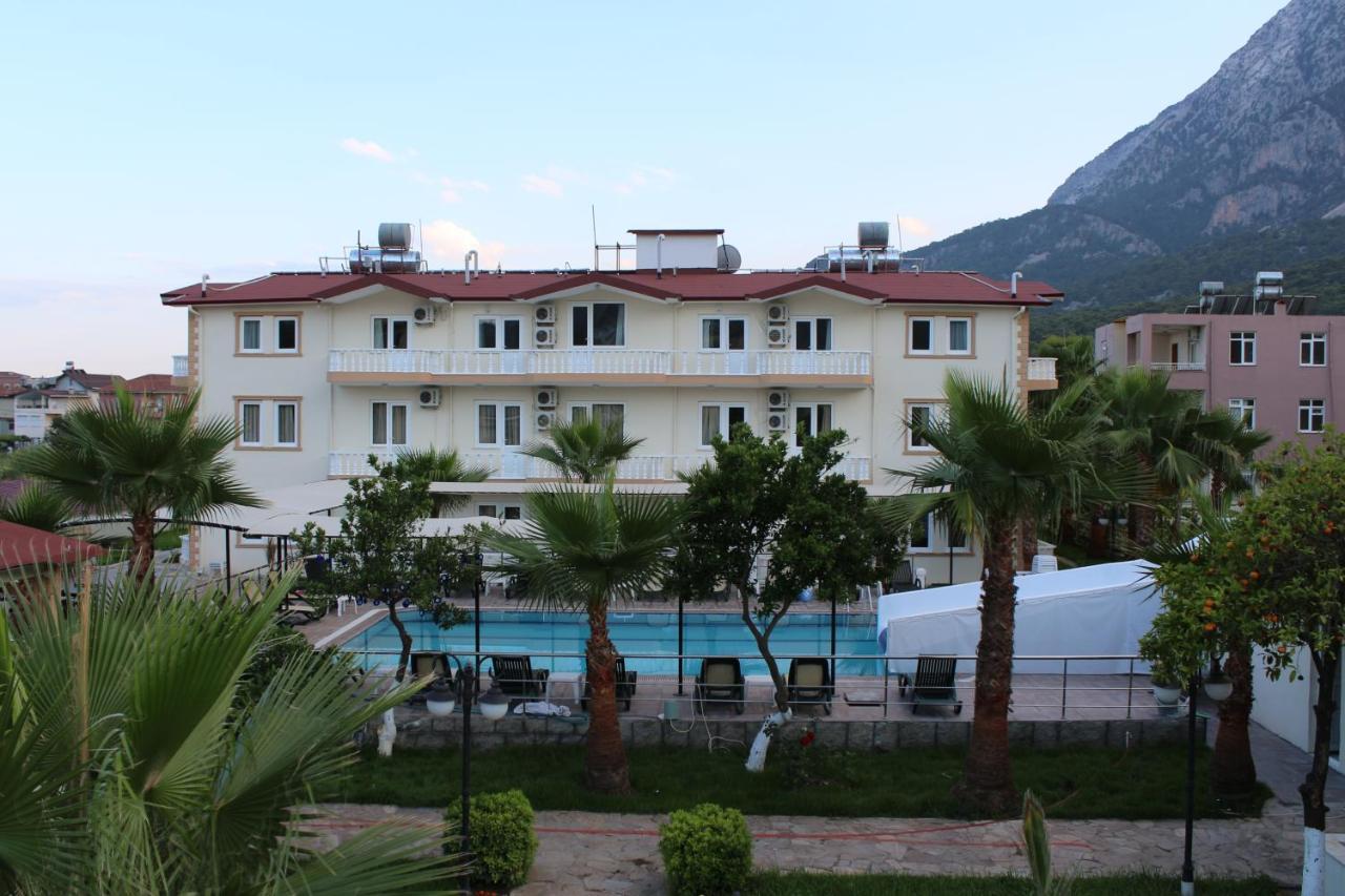 Hotel Gold Stone 3*